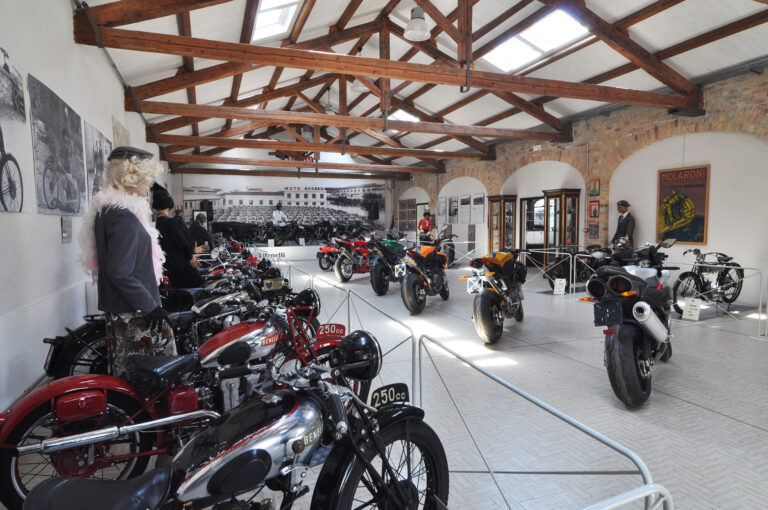 Officine Benelli 1
